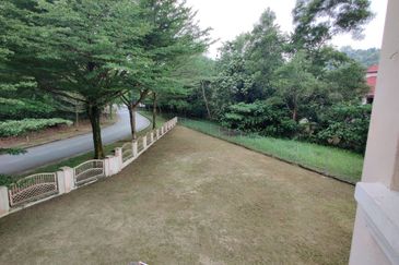 Jalan Rimba Riang 9/2