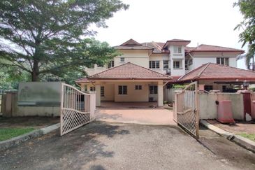 Jalan Rimba Riang 9/2