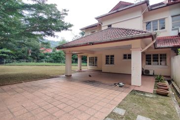 Jalan Rimba Riang 9/2