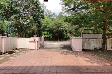 Jalan Rimba Riang 9/2