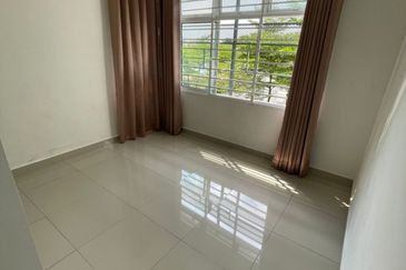 DWI PUTRA RESIDENCE PUTRAJAYA PRECINT 15