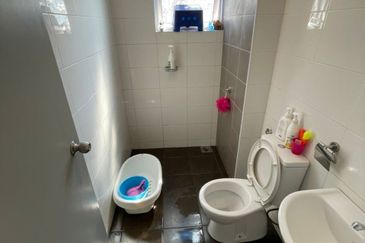 DWI PUTRA RESIDENCE PUTRAJAYA PRECINT 15