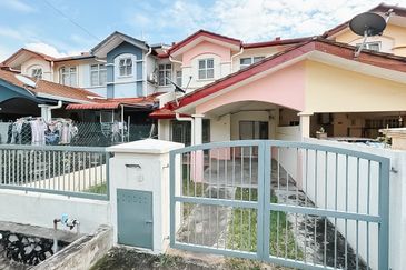 Pusat Bandar Putra Permai