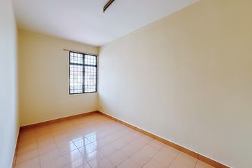 Pusat Bandar Putra Permai