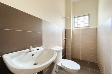 Pusat Bandar Putra Permai