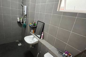 Residensi Idaman Abadi