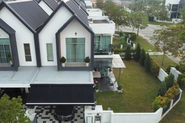 Ebonylane @ Eco Forest