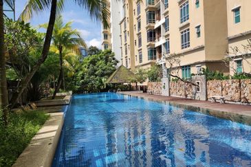 Villa Park Condominium