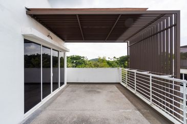 Duta Villa, Presint 14