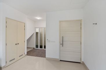 Duta Villa, Presint 14