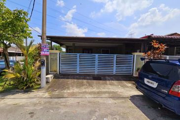 Jalan Bukit Belimbing 