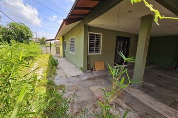 Jalan Bukit Belimbing 