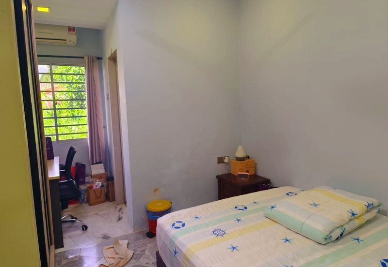 Jalan Bukit Belimbing 