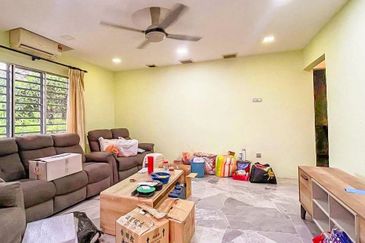 Jalan Bukit Belimbing 