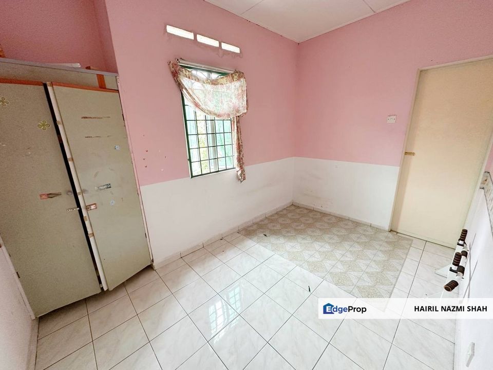 2 STOREY TERRACE TAMAN DESA SALAK PERMAI SEPANG, Selangor, Sepang