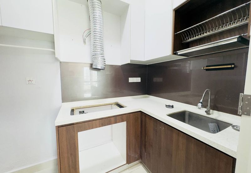 Lake Point Residence