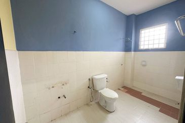 Taman Seroja, Bandar Baru Salak Tinggi