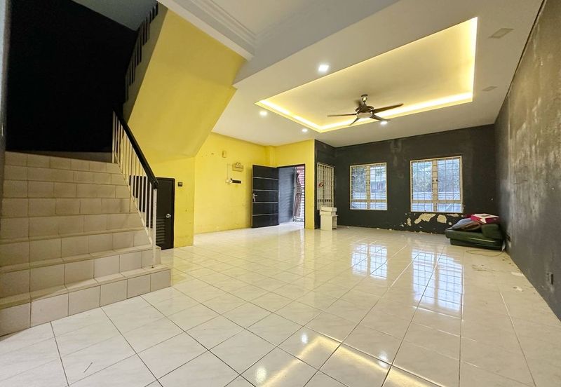 Taman Seroja, Bandar Baru Salak Tinggi