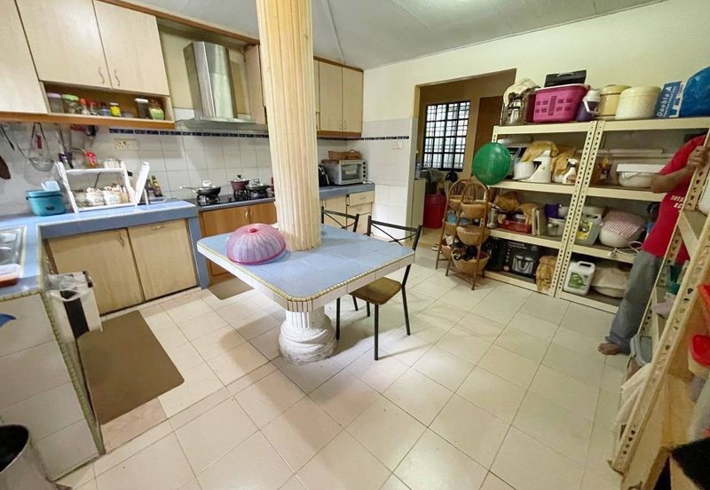 BUNGALOW TAMAN MELATI SUNGAI KANTAN KAJANG