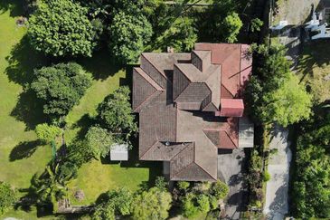 BUNGALOW TAMAN MELATI SUNGAI KANTAN KAJANG