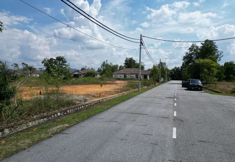 LAND MAHKOTA HILLS LENGGENG NEGERI SEMBILA