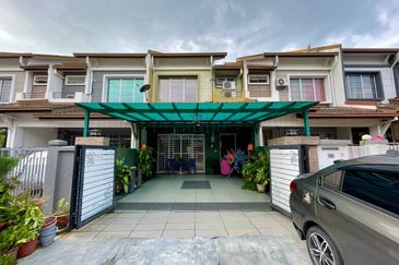 2 STOREY TAMAN BAYU SEKAMAT KAJANG