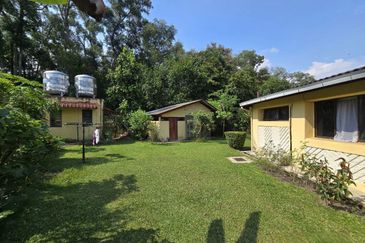 1.5 STOREY BUNGALOW SEKSYEN 1 BANDAR BARU BANGI