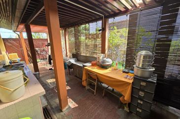 1.5 STOREY BUNGALOW SEKSYEN 1 BANDAR BARU BANGI