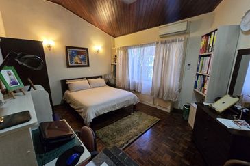 1.5 STOREY BUNGALOW SEKSYEN 1 BANDAR BARU BANGI