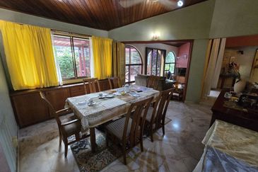 1.5 STOREY BUNGALOW SEKSYEN 1 BANDAR BARU BANGI