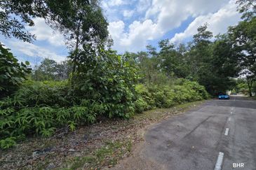 BUNGALOW LOT SEKSYEN 9 BUKIT MAHKOTA