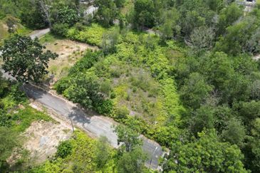 BUNGALOW LOT SEKSYEN 9 BUKIT MAHKOTA