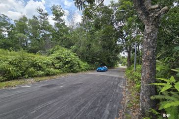 BUNGALOW LOT SEKSYEN 9 BUKIT MAHKOTA