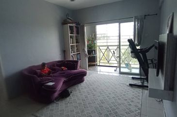 PELANGI KONDOMINIUM SG MERAB BANGI