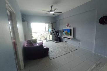 PELANGI KONDOMINIUM SG MERAB BANGI