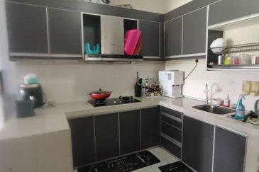 PELANGI KONDOMINIUM SG MERAB BANGI