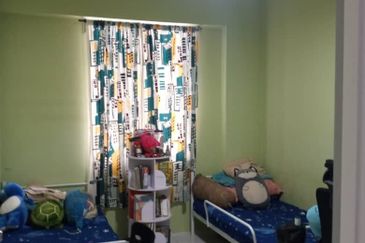 PELANGI KONDOMINIUM SG MERAB BANGI