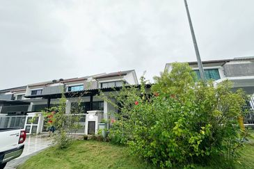 2 STOREY TAMAN DESA BUDIMAN SG LONG 