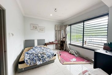 2 STOREY TAMAN DESA BUDIMAN SG LONG 