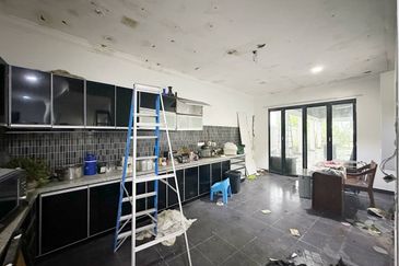 2 STOREY TAMAN DESA BUDIMAN SG LONG 