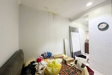 2 STOREY TAMAN DESA BUDIMAN SG LONG 