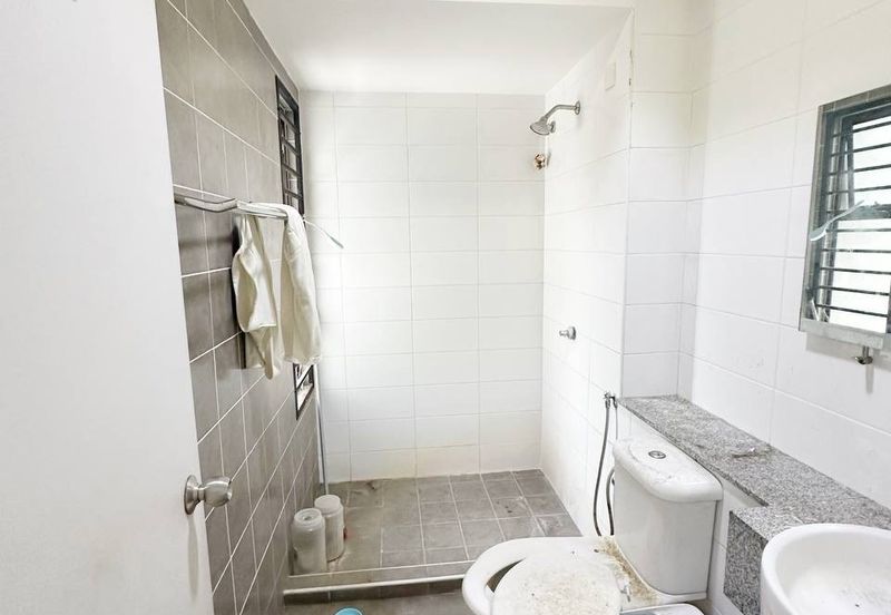 2 STOREY TAMAN DESA BUDIMAN SG LONG 