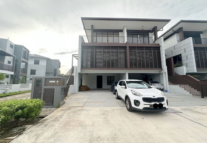 3 STOREY THE MULIA RESIDENCES CYBERJAYA