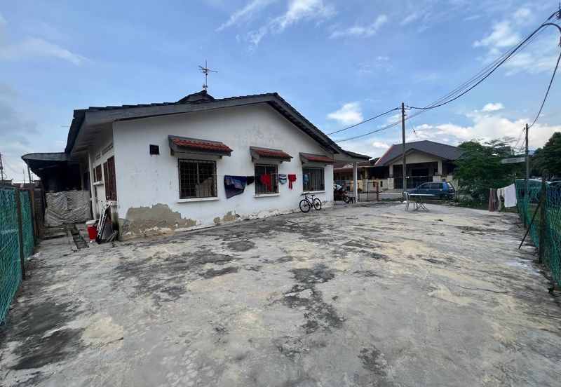 Bandar Rinching Seksyen 1