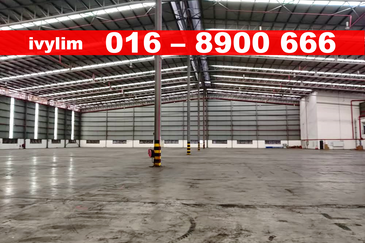 (Many Options) West Port Warehouse B:176ksf with loading bays