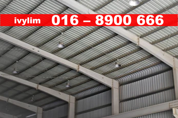 (Many Options) North Port Warehouse in well condition