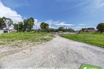 Persiaran Raja Muda Musa, Pelabuhan Klang