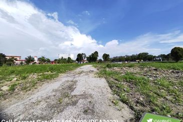 Persiaran Raja Muda Musa, Pelabuhan Klang