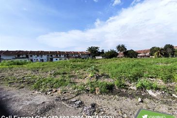 Persiaran Raja Muda Musa, Pelabuhan Klang