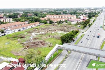 Persiaran Raja Muda Musa, Pelabuhan Klang